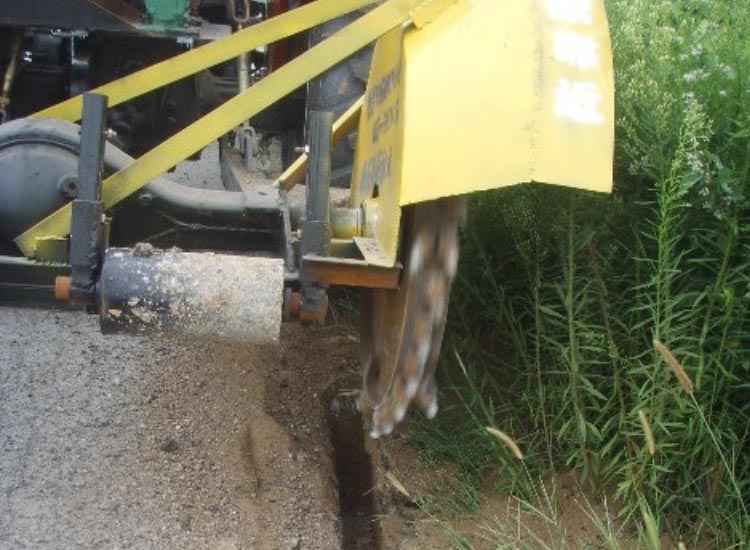 Disc-Trencher