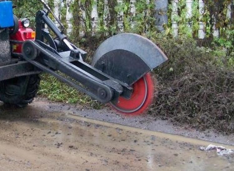 Disc-Trencher